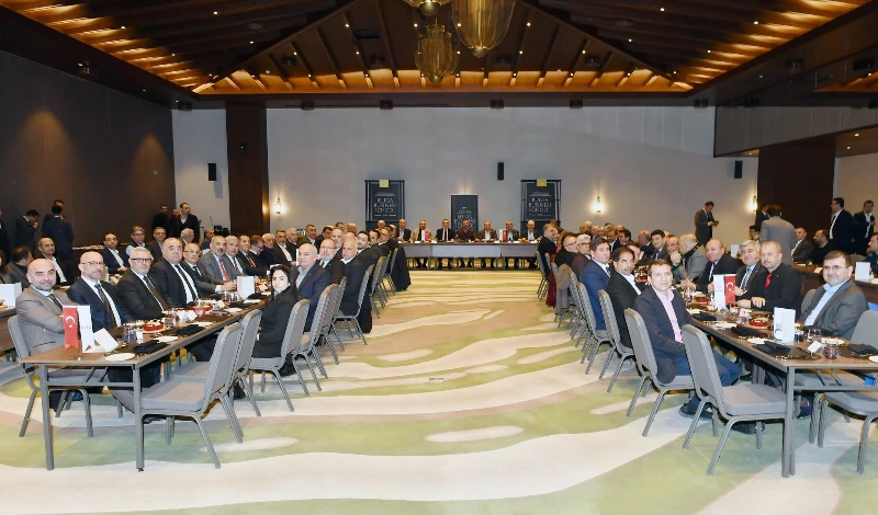 Bursa’da toplanan Türkiye Odalar ve Borsalar Birliği (TOBB) Yönetim Kurulu, Bursa Oda Borsa Ortak Akıl Toplantısı’na Katıldı